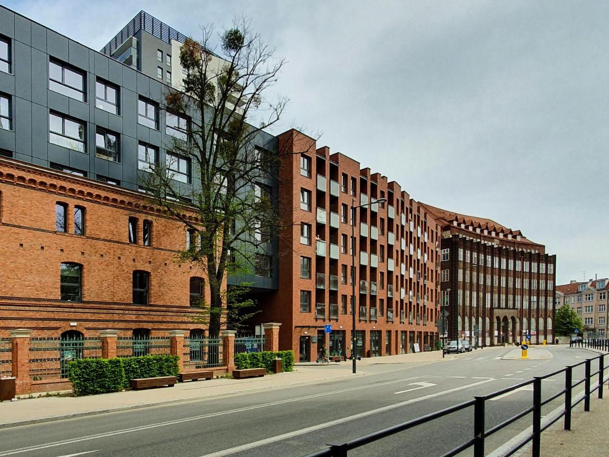 Hellogdansk Walowa With Parking By Lion Apartments Екстериор снимка
